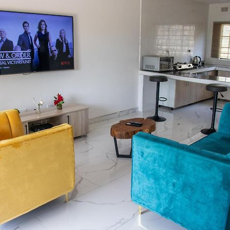 Lowin Suites-One-Bed Apartments Lusaka Dış mekan fotoğraf